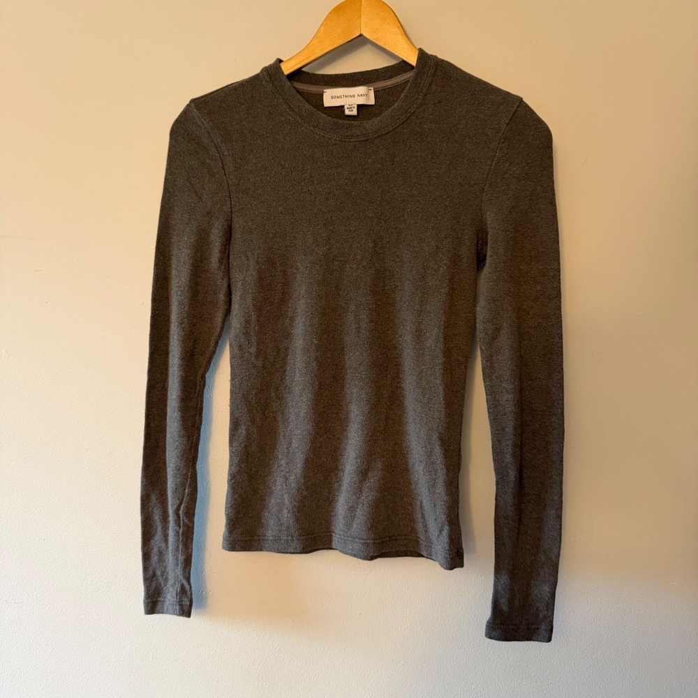 Something Navy Womens XS Gray Long Sleeve Crewneck Knit Top Made in Italy